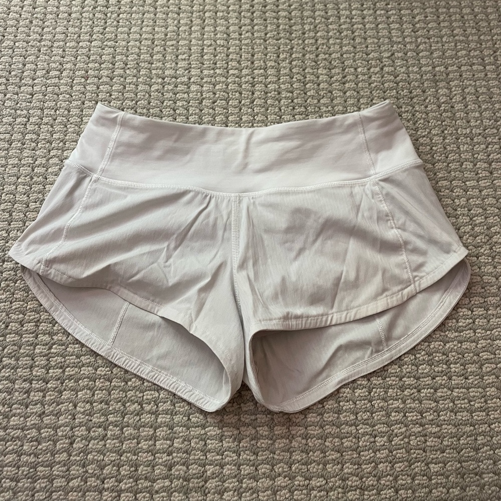 lululemon speed up shorts white size 0 2.5” inseam